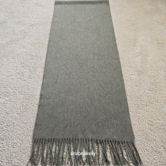 NWOT Cashmere Scarf Olive Green - Picture 3 of 14